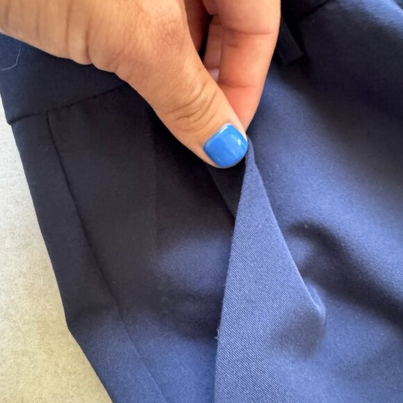 Van Heusen Navy Blue Pants Size 6 – Flawed - Picture 8 of 10